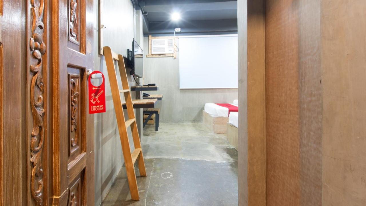 Reddoorz Plus @ Taft North Mandurriao Iloilo City Buitenkant foto