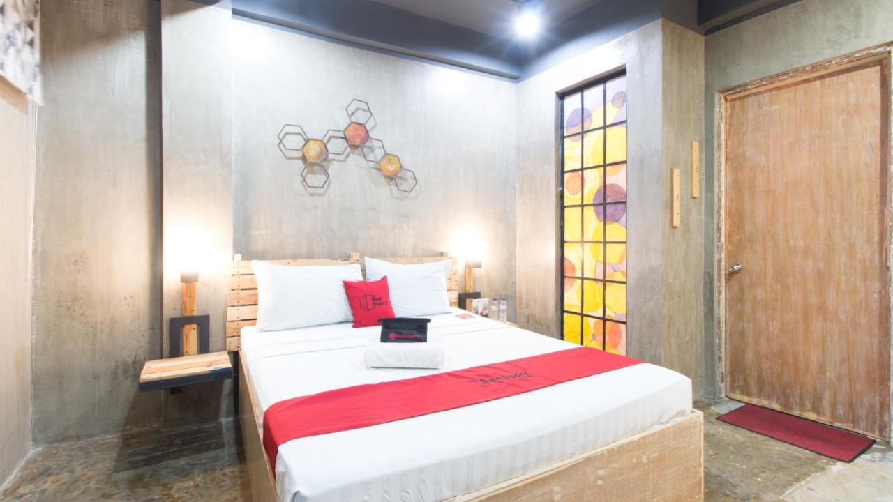 Reddoorz Plus @ Taft North Mandurriao Iloilo City Buitenkant foto