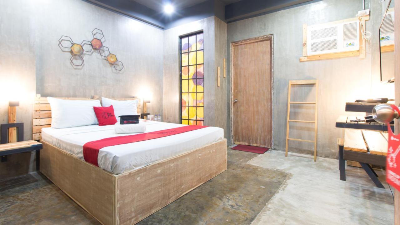 Reddoorz Plus @ Taft North Mandurriao Iloilo City Buitenkant foto