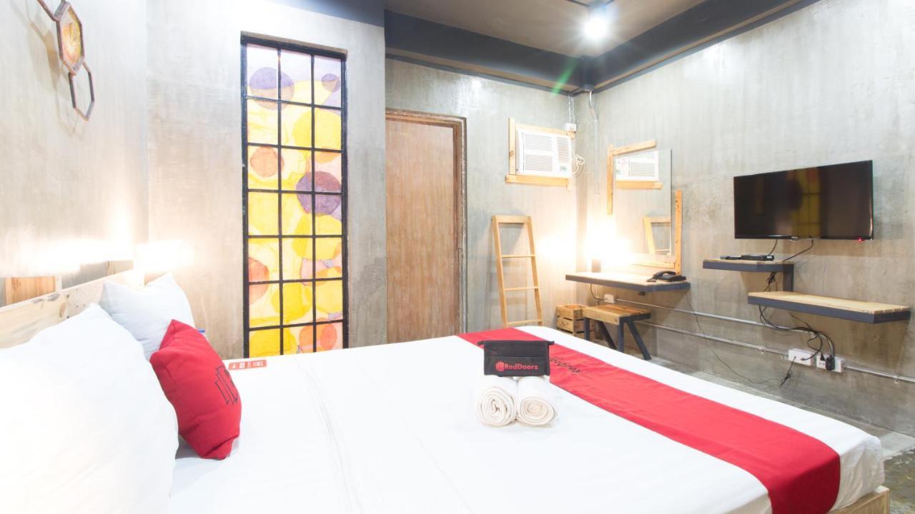 Reddoorz Plus @ Taft North Mandurriao Iloilo City Buitenkant foto